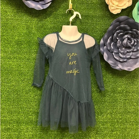 Art Class by Target emerald green you are magic sheer long sleeve dress size 3T Art Class by Target emerald green you are magic sheer long sleeve dress size 3T